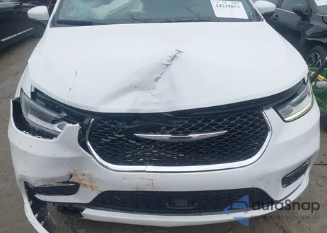 2023 Chrysler Pacifica Touring L z USA, uszkodzony, nr VIN 2C4RC1BG8PR522079